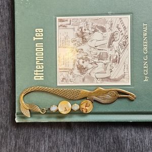 HANDMADE! Mermaid bookmark, antique brass colored metal w shell & glass beads!